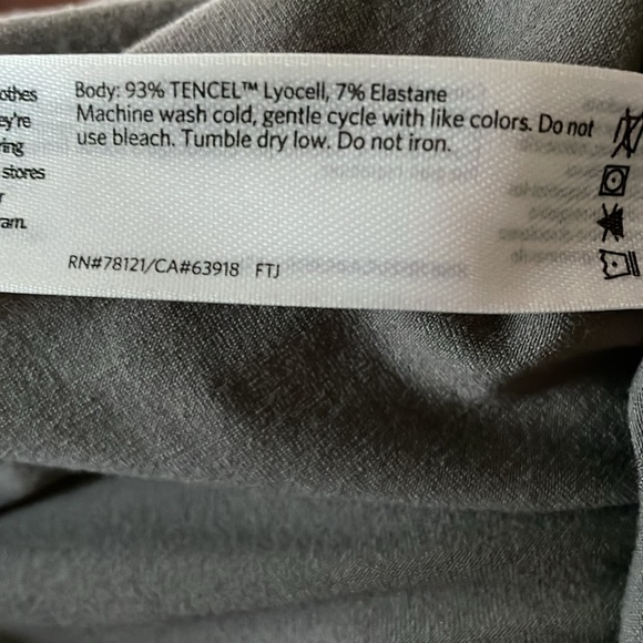 Eileen Fisher Taupe 3/4 sleeve top - Picture 4 of 4